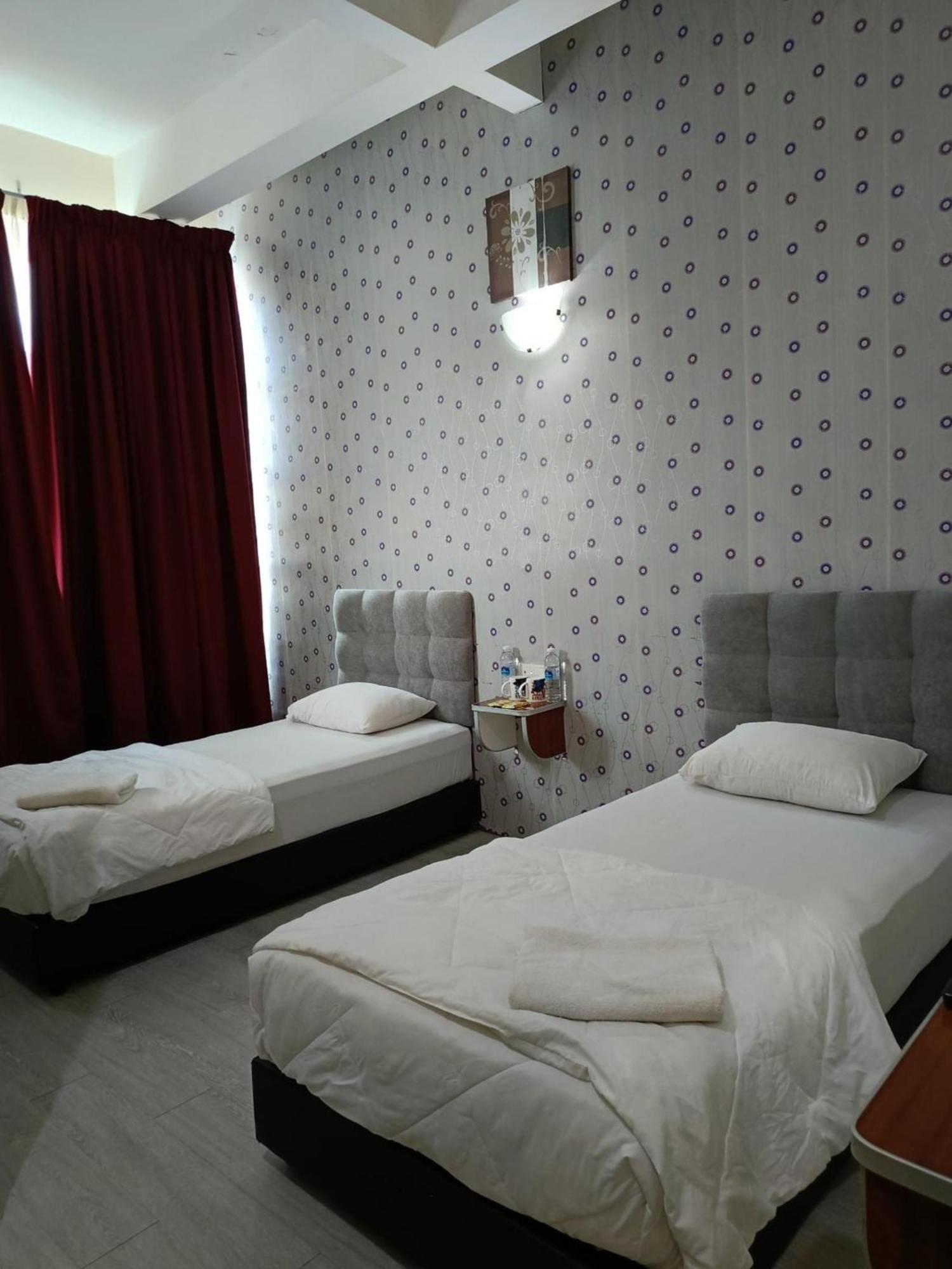 Hotel Bestari Malacca Extérieur photo